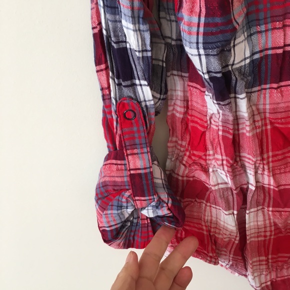 Skies are Blue button down shirt - Picture 3 of 6